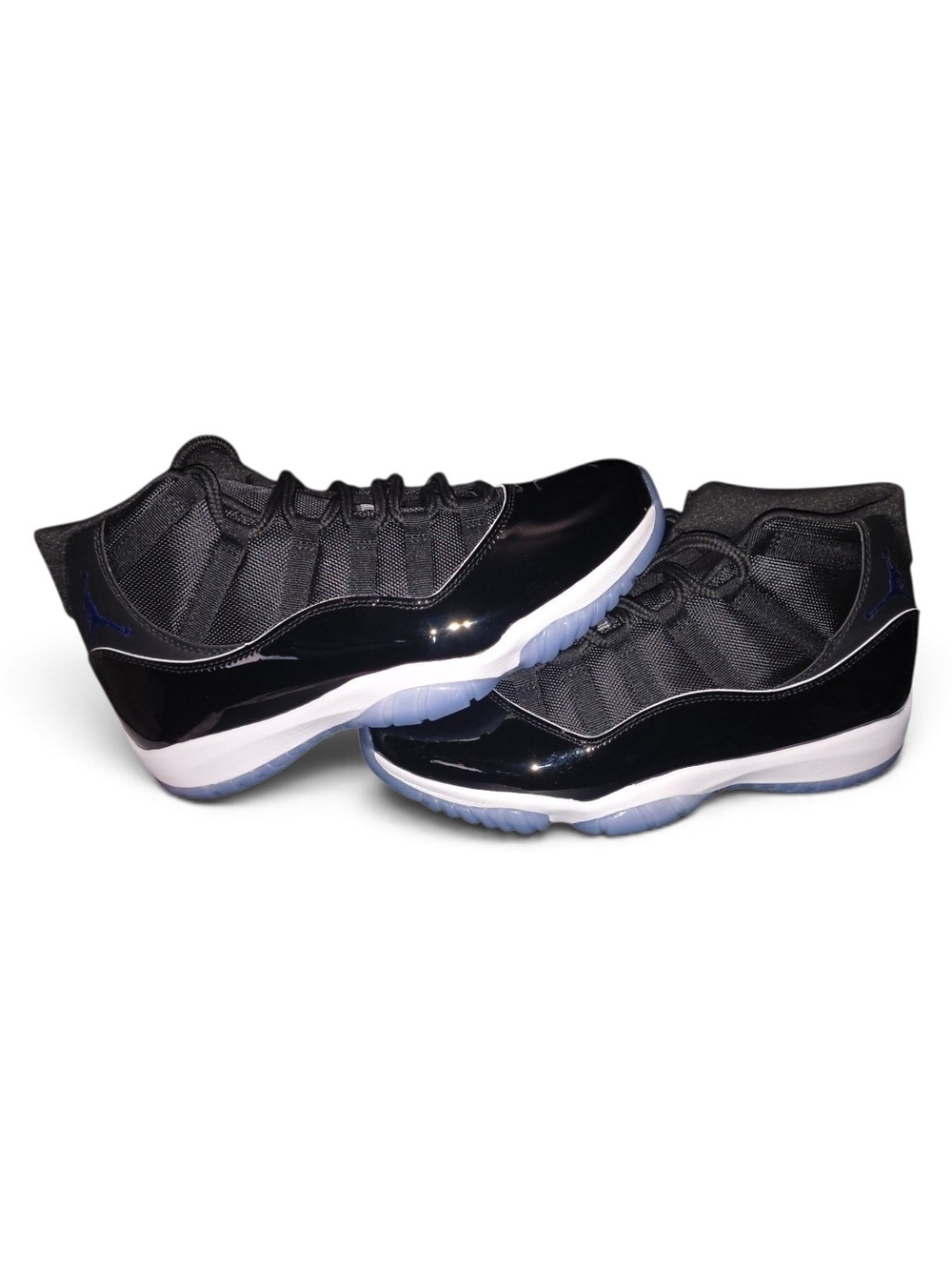 Air Jordan 11 Retro Low "Space Jam" - Black/Ice